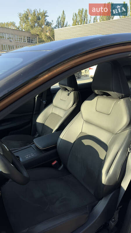 Позашляховик / Кросовер Nissan Ariya 2022 в Кривому Розі