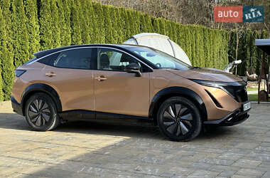 Внедорожник / Кроссовер Nissan Ariya 2022 в 