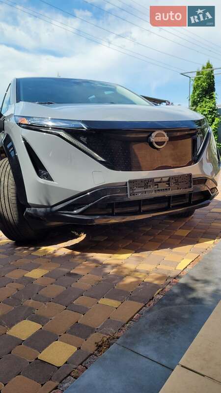 Nissan Ariya 2023