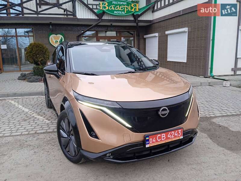 Позашляховик / Кросовер Nissan Ariya 2022 в Чернівцях