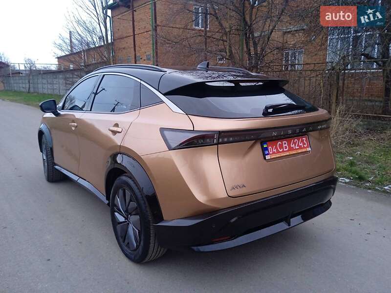 Позашляховик / Кросовер Nissan Ariya 2022 в Чернівцях