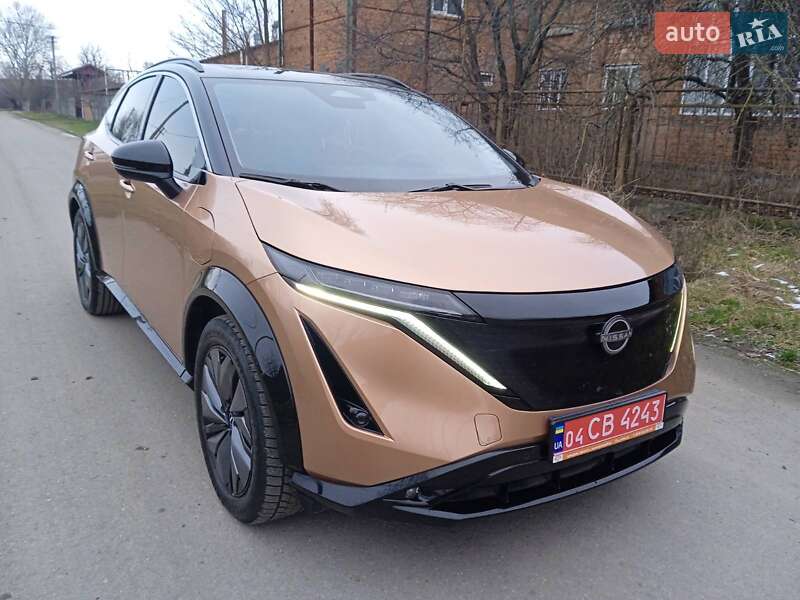 Позашляховик / Кросовер Nissan Ariya 2022 в Чернівцях