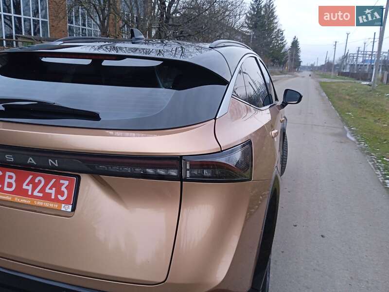 Позашляховик / Кросовер Nissan Ariya 2022 в Чернівцях