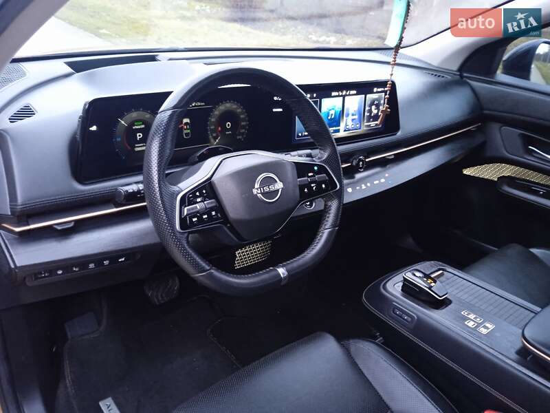 Позашляховик / Кросовер Nissan Ariya 2022 в Чернівцях