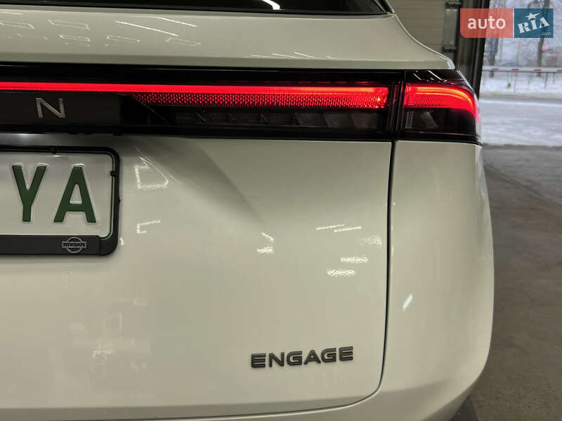 Внедорожник / Кроссовер Nissan Ariya 2022 в Виннице