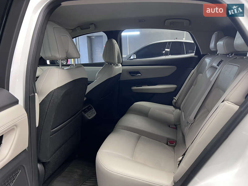 Внедорожник / Кроссовер Nissan Ariya 2022 в Виннице