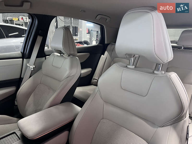 Внедорожник / Кроссовер Nissan Ariya 2022 в Виннице