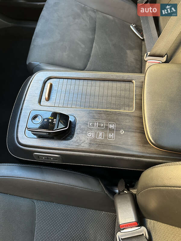 Внедорожник / Кроссовер Nissan Ariya 2022 в Остроге