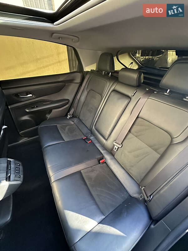 Внедорожник / Кроссовер Nissan Ariya 2022 в Остроге