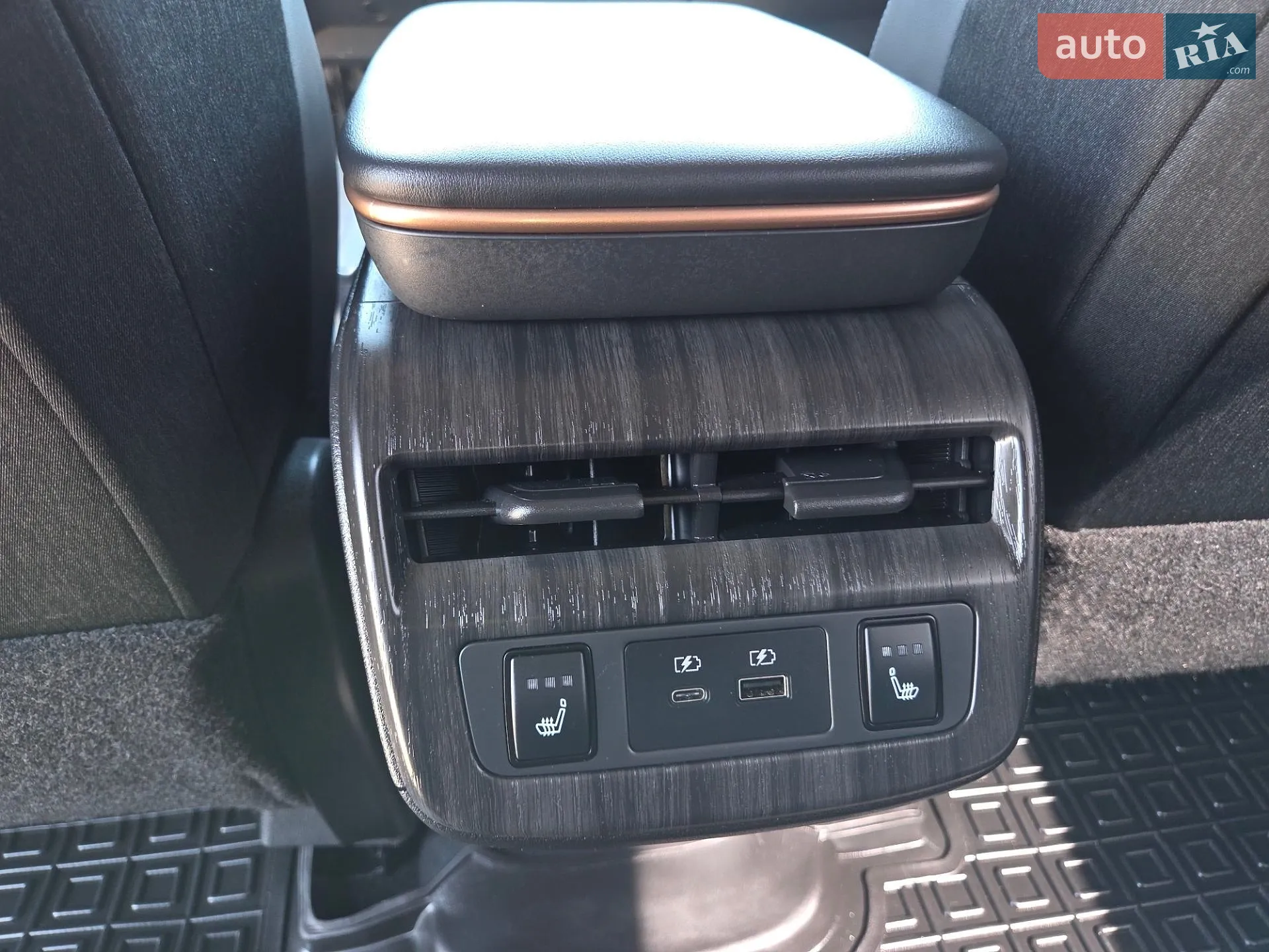 2024 Nissan Ariya - мініатюра 41