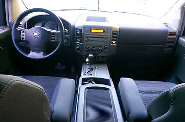 Позашляховик / Кросовер Nissan Armada 2006 в Сумах