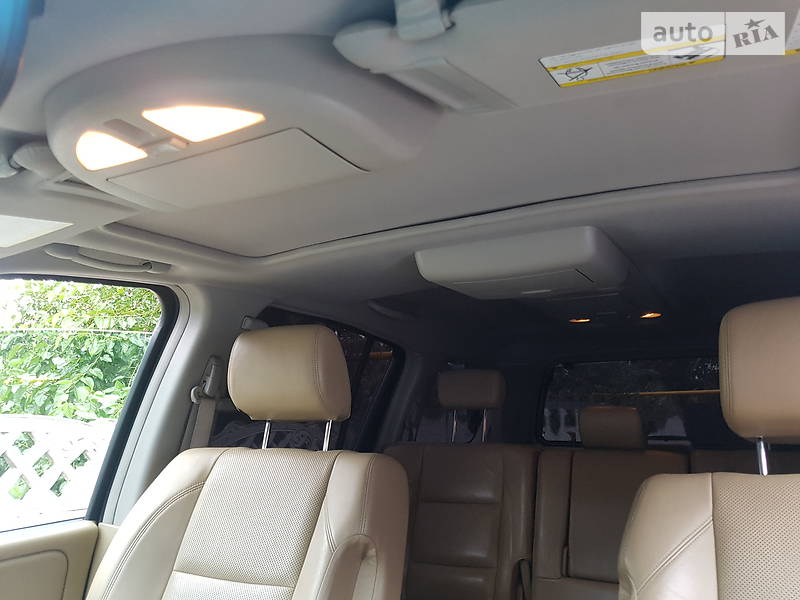 Позашляховик / Кросовер Nissan Armada 2007 в Першотравенську