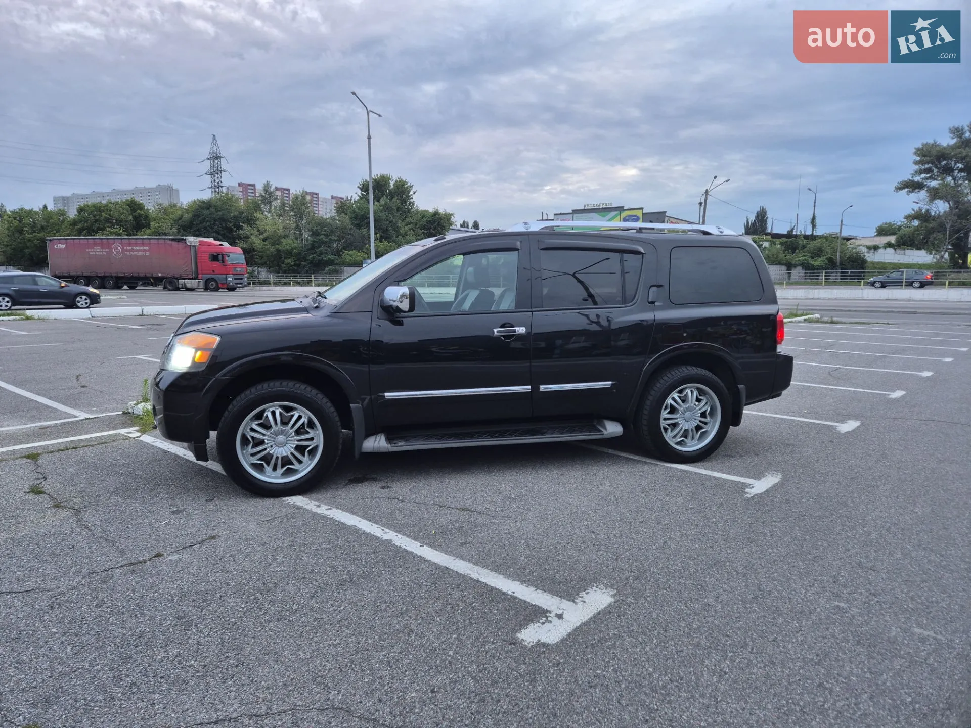 2014 Nissan Armada - мініатюра 11