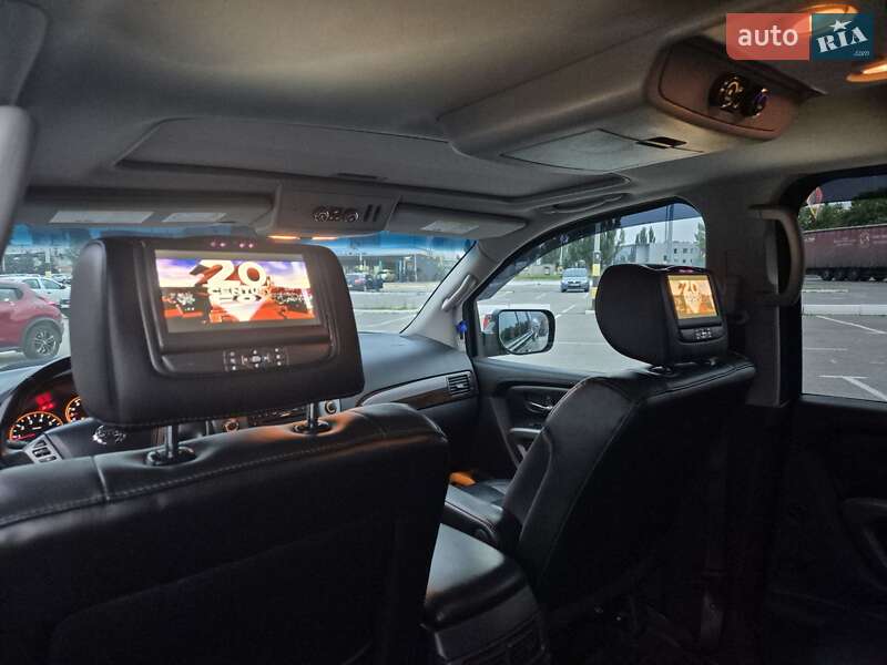 Внедорожник / Кроссовер Nissan Armada 2014 в Киеве