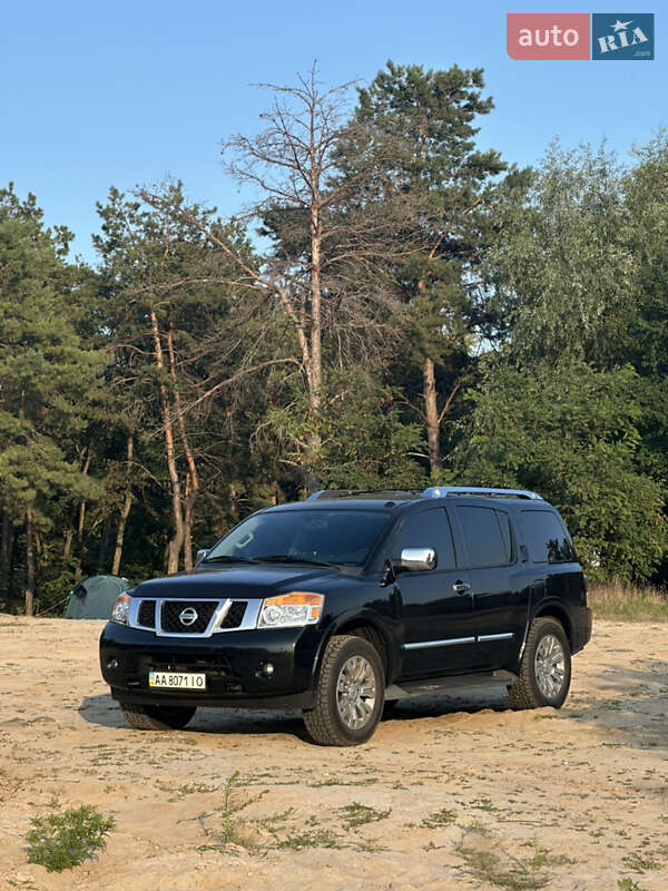 Nissan Armada 2015