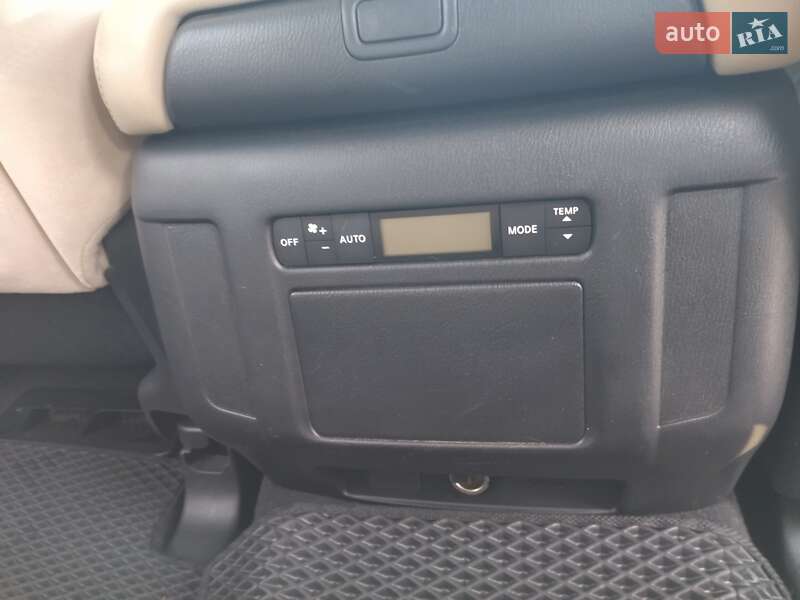 Внедорожник / Кроссовер Nissan Armada 2016 в Чернигове фото 19 Внедорожник / Кроссовер Nissan Armada 2016 в Чернигове