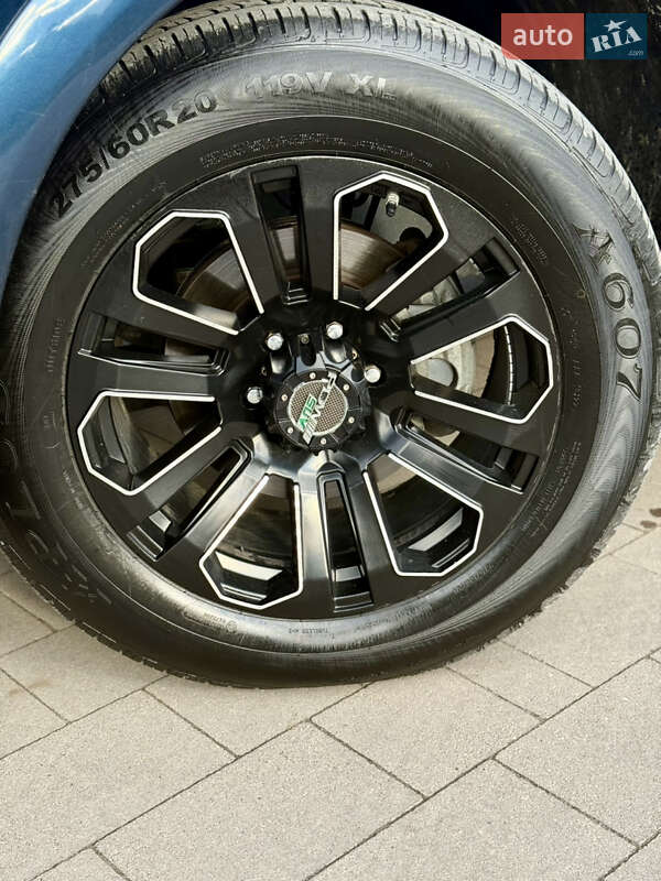 Позашляховик / Кросовер Nissan Armada 2018 в Львові