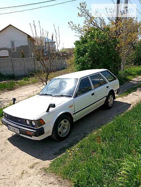 Универсал Nissan Bluebird 1989 в Одессе
