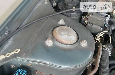 Седан Nissan Bluebird 1988 в 
