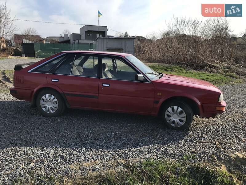 Універсал Nissan Bluebird 1986 в Здолбуніві