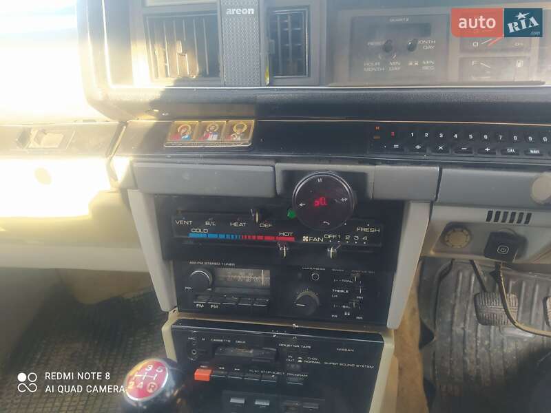 Седан Nissan Bluebird 1981 в Виннице