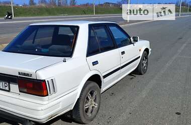 Седан Nissan Bluebird 1988 в Одессе