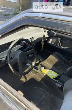 Nissan Bluebird 1989