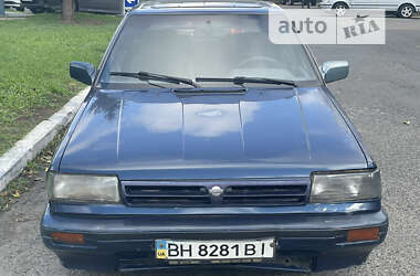 Седан Nissan Bluebird 1989 в Одессе