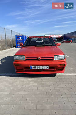 Седан Nissan Bluebird 1989 в Вінниці