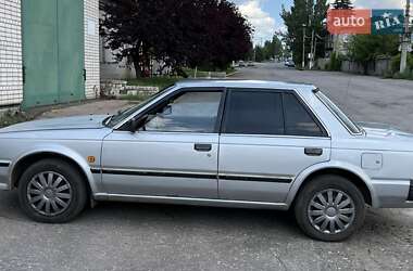 Седан Nissan Bluebird 1985 в Краматорську