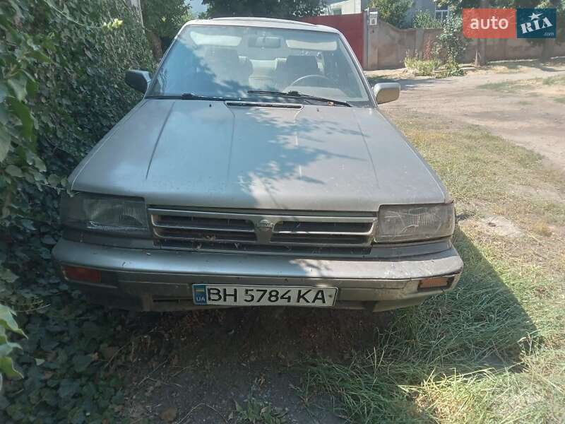 Nissan Bluebird 1988