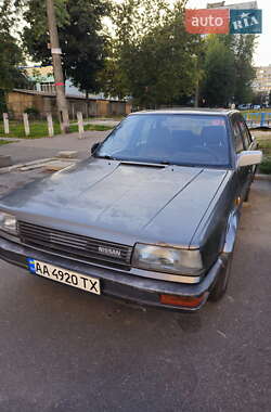 Седан Nissan Bluebird 1986 в Киеве