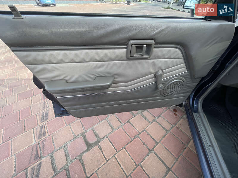 Седан Nissan Bluebird 1984 в Одессе