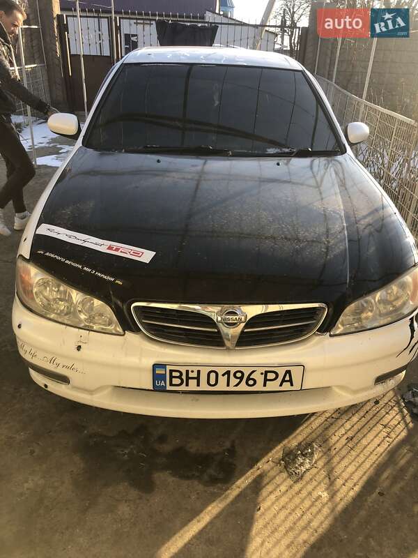 Седан Nissan Cefiro 2000 в Одесі