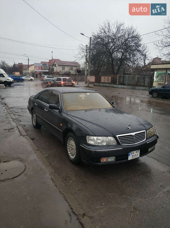 Седан Nissan Cima 1998 в 
