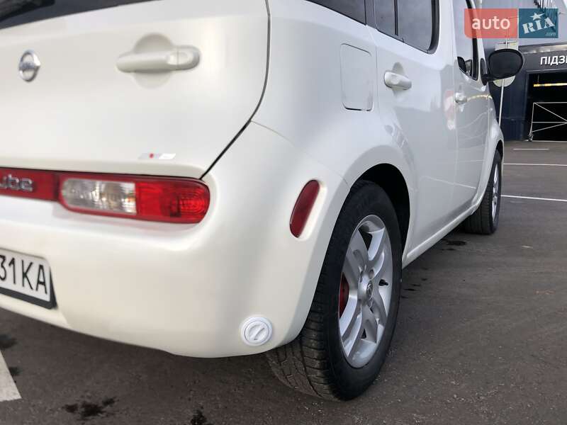 Минивэн Nissan Cube 2011 в Киеве