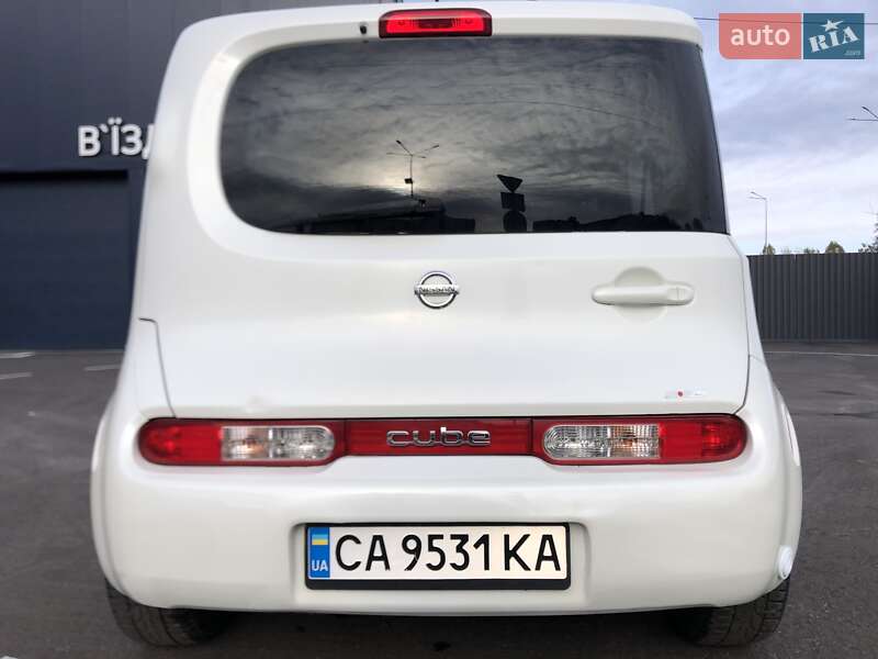 Минивэн Nissan Cube 2011 в Киеве