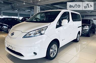 Мінівен Nissan e-NV200 2017 в 