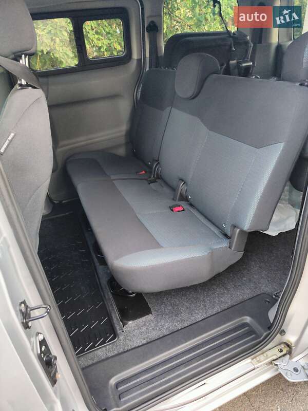 Минивэн Nissan e-NV200 2016 в Житомире