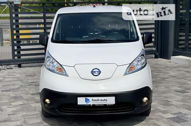 Вантажний фургон Nissan e-NV200 2019 в Рівному