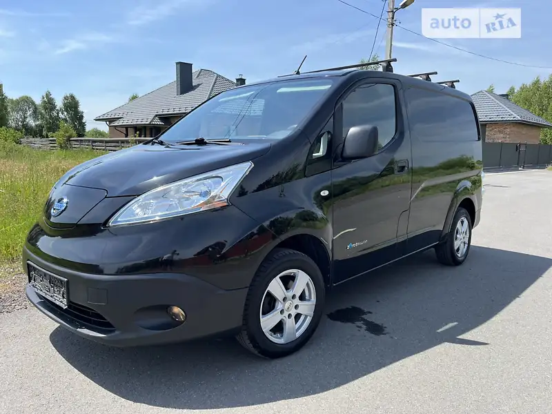 Nissan e-NV200 2015