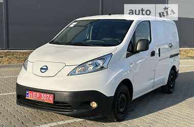 Грузовой фургон Nissan e-NV200 2018 в Ивано-Франковске