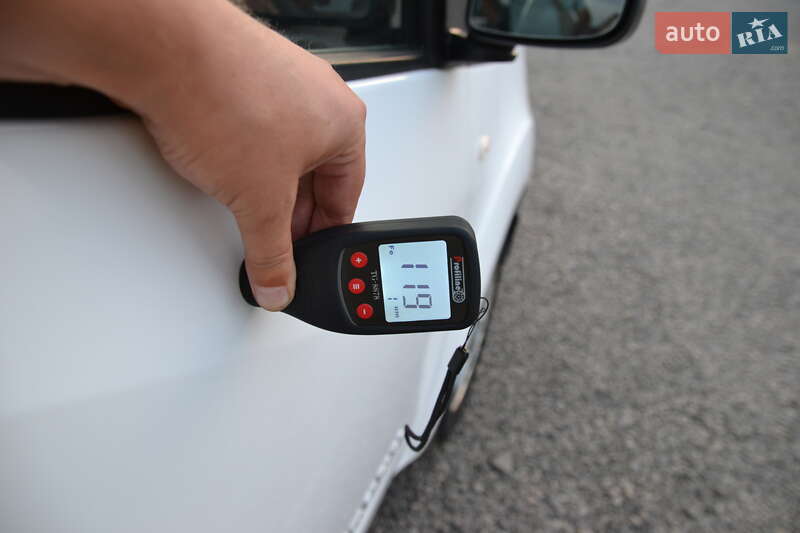 Вантажний фургон Nissan e-NV200 2015 в Луцьку
