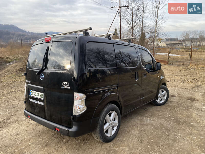 Nissan e-NV200 2014