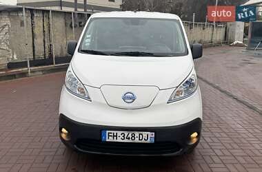 Грузовой фургон Nissan e-NV200 2019 в Луцке