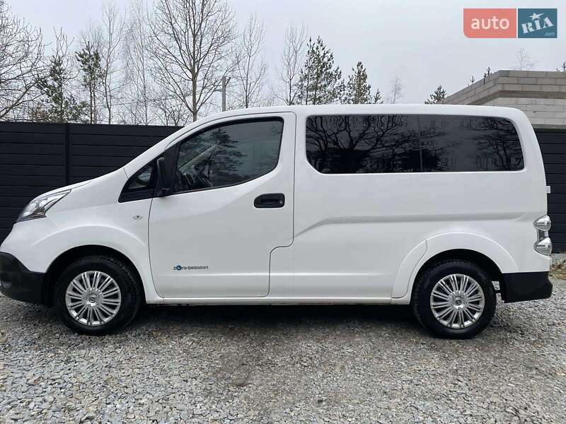 Минивэн Nissan e-NV200 2018 в Житомире фото 2 Минивэн Nissan e-NV200 2018 в Житомире
