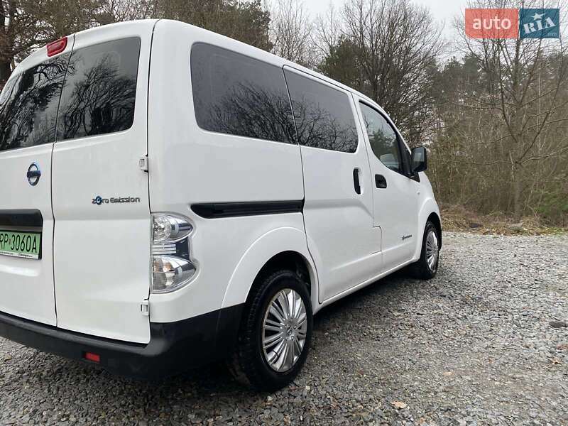 Минивэн Nissan e-NV200 2018 в Житомире фото 5 Минивэн Nissan e-NV200 2018 в Житомире