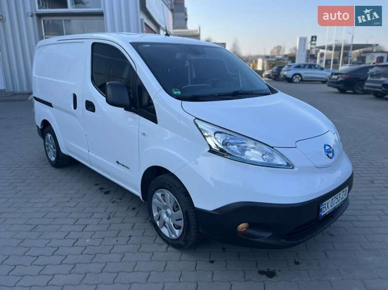 Nissan e-NV200 2020