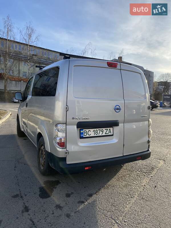 Мінівен Nissan e-NV200 2014 в Львові