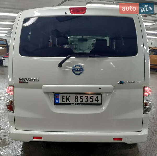 Мінівен Nissan e-NV200 2018 в Києві